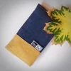 Kép 3/3 - Textil zsebkendőtartó, kék - okker színben