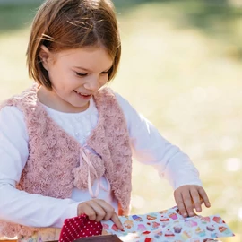 AKCIÓS textil szalvéta iskolai használatra meglepetés mintával